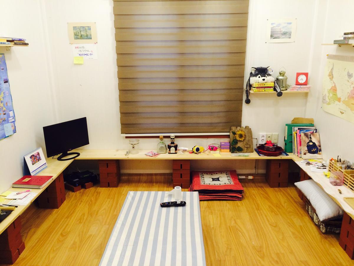Geoje Ton Ton Guesthouse Εξωτερικό φωτογραφία